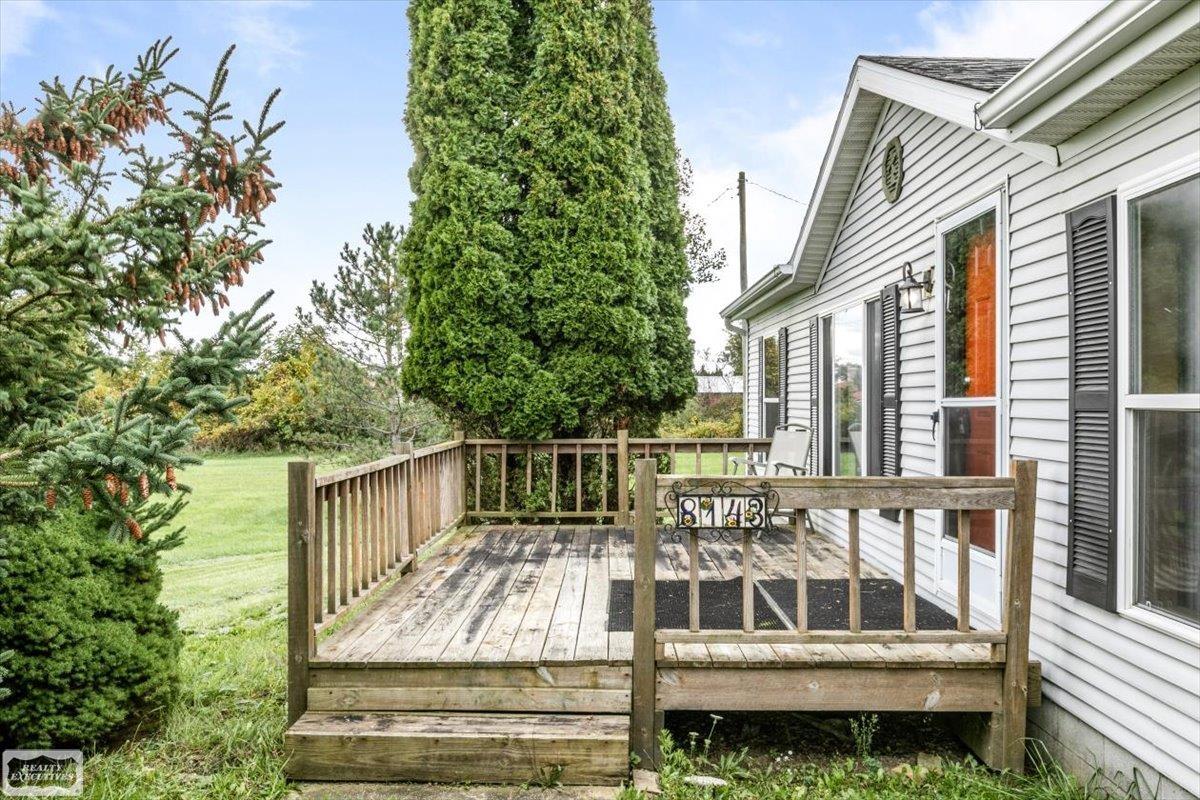 8143 Gibbons Road Jeddo, MI 48032 - Photo 21 of 50