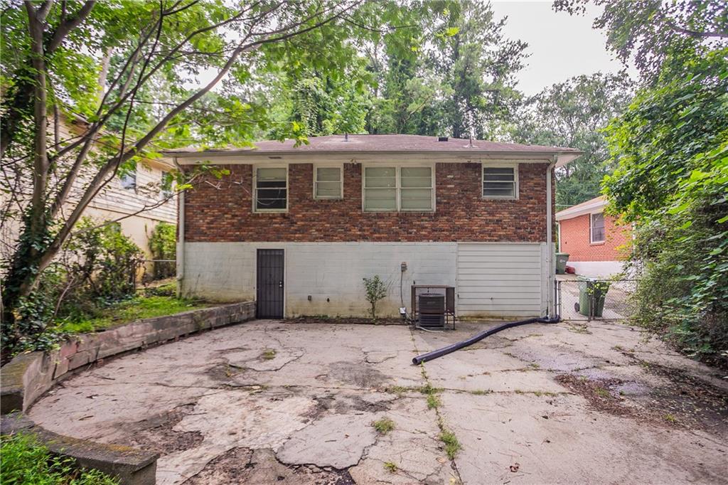 1985 Handley Avenue Southwest Atlanta, GA 30310 - Photo 25 of 29