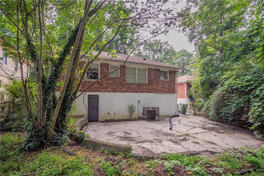 1985 Handley Avenue Southwest Atlanta, GA 30310 - Photo 26 of 29