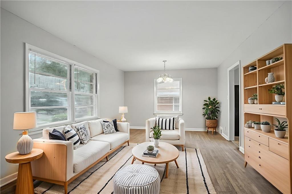 1985 Handley Avenue Southwest Atlanta, GA 30310 - Photo 5 of 29