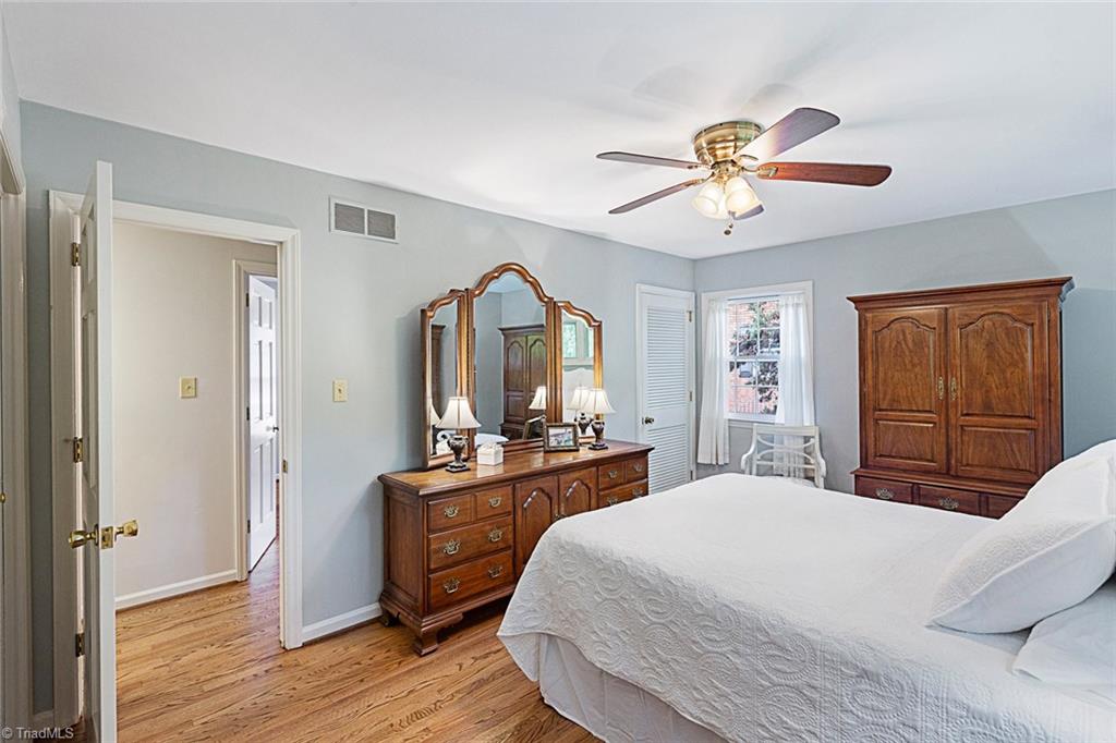 2004 Red Forest Road Greensboro, NC 27410 - Photo 17 of 25 Gallery Image 17