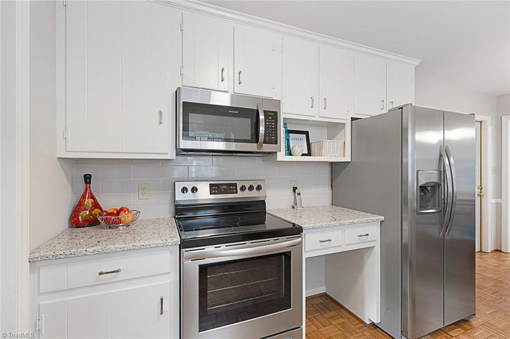2004 Red Forest Road Greensboro, NC 27410 - Photo 9 of 25 Gallery Image 9