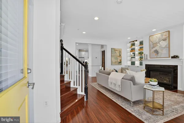 $725,000 | 2247 Mt View Place Southeast, Washington, DC 20020