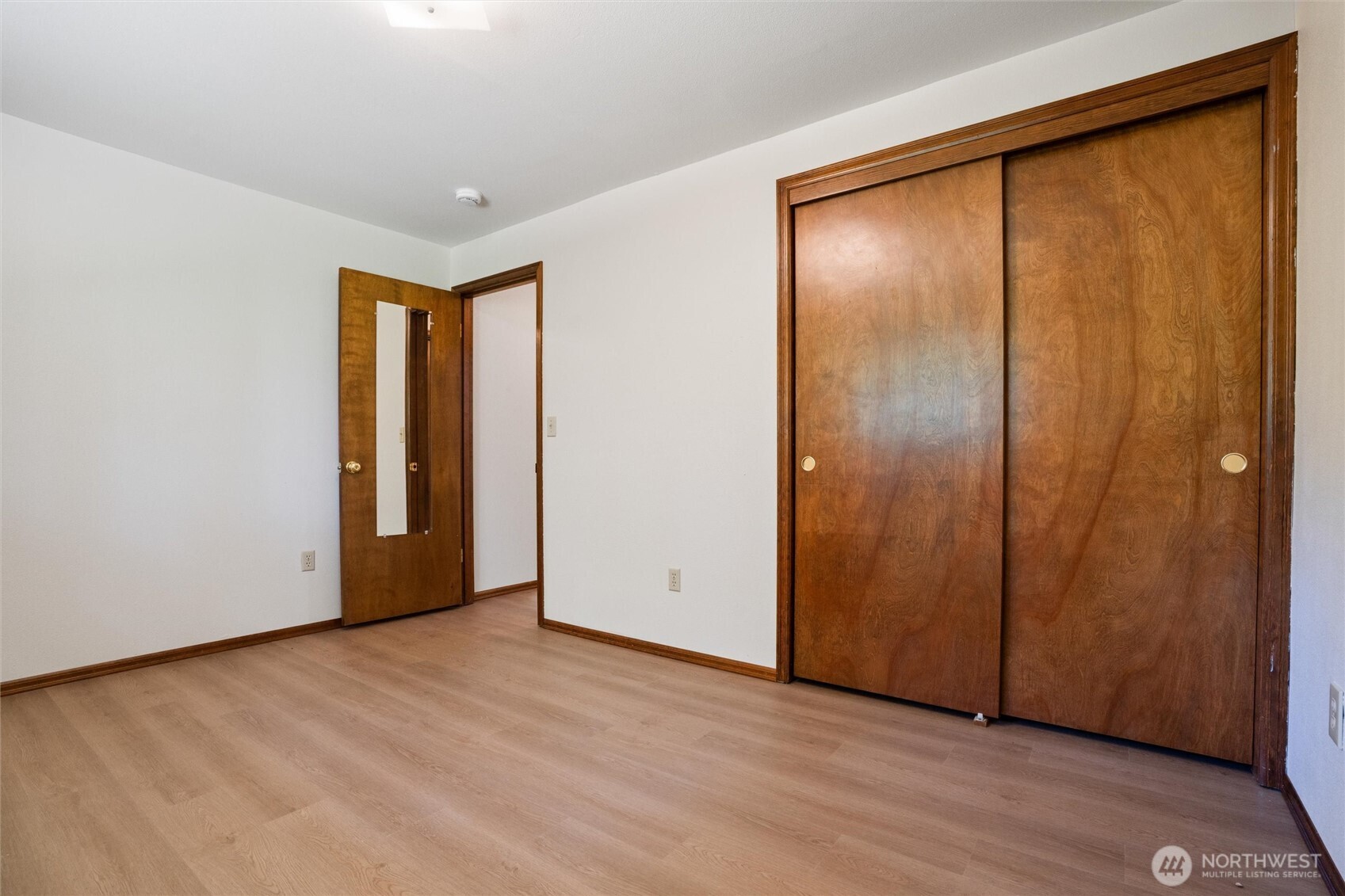 3007 Creviston Road Southwest Lakebay, WA 98349 - Photo 12 of 27 Gallery Image 12