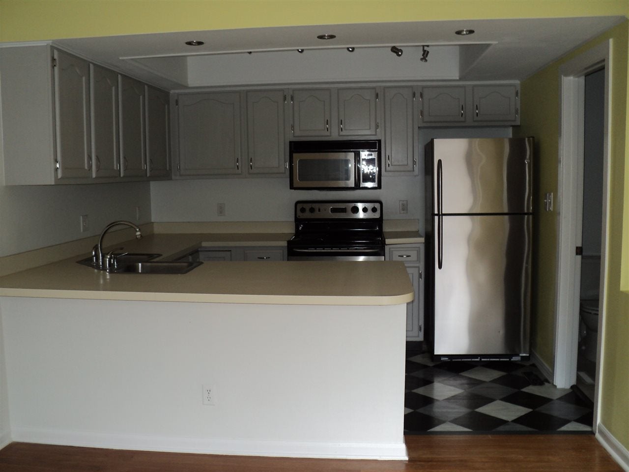 8 Galleries E Road Huntington, WV 25701 - Photo 5 of 18 Gallery Image 5