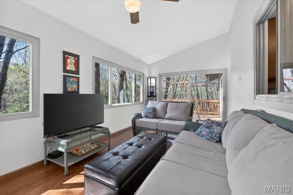 1517 Lingonberry Court High Ridge, MO 63049 - Photo 14 of 45