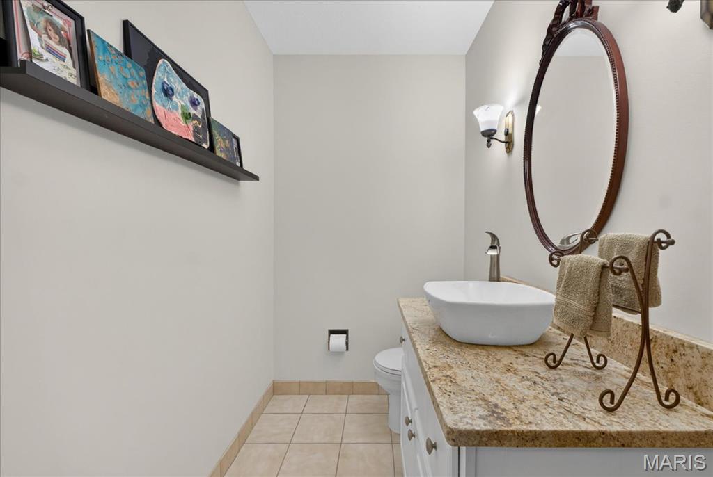 1517 Lingonberry Court High Ridge, MO 63049 - Photo 18 of 45