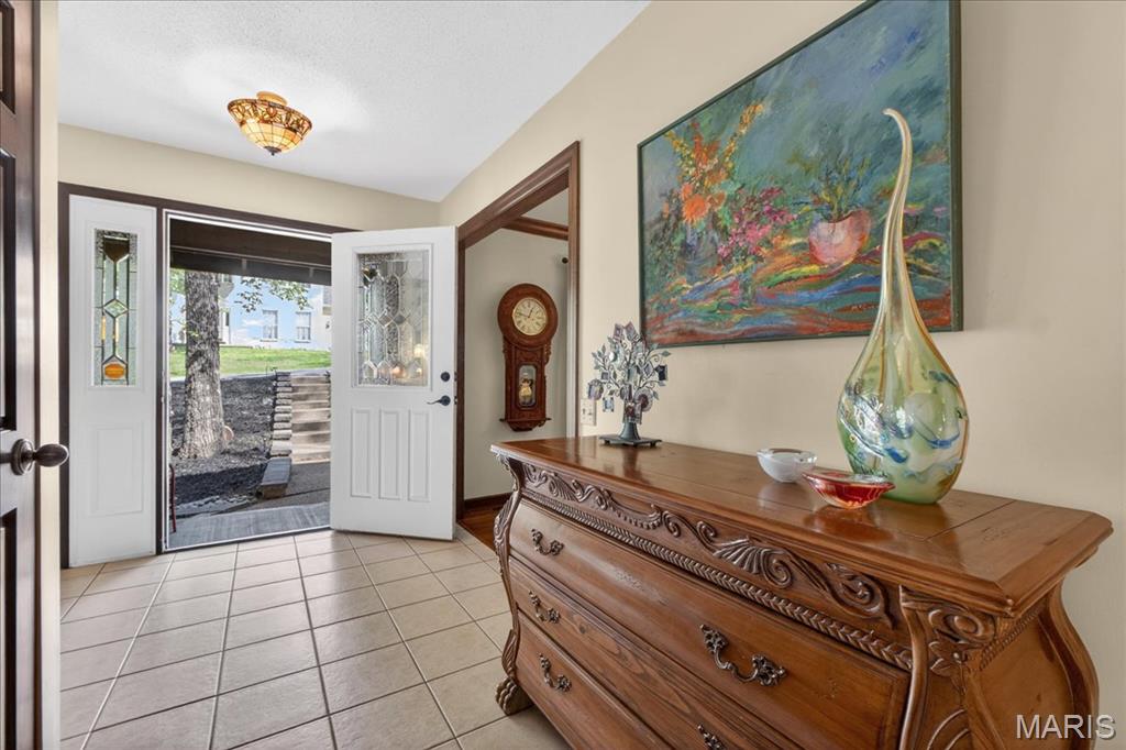 1517 Lingonberry Court High Ridge, MO 63049 - Photo 3 of 45