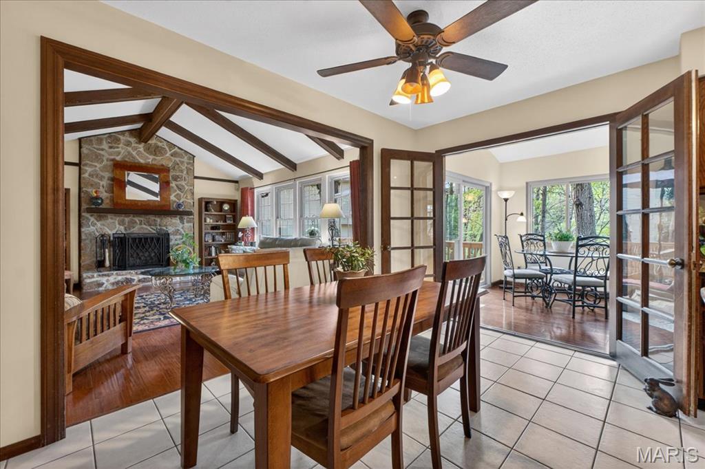 1517 Lingonberry Court High Ridge, MO 63049 - Photo 9 of 45