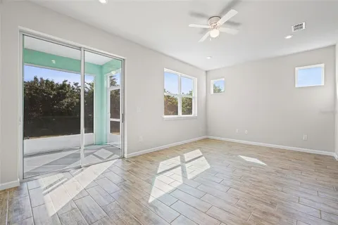 $370,000 | 11844 Sky Acrs Terrace, Bradenton, FL 34211