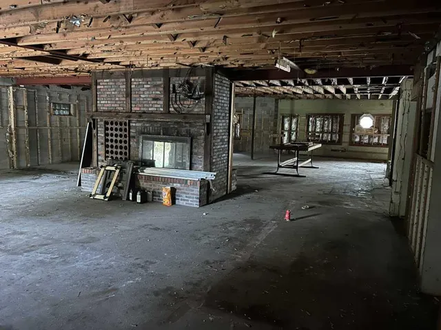 $82,500 | 2598 South Oceana Drive, Shelby, MI 49455