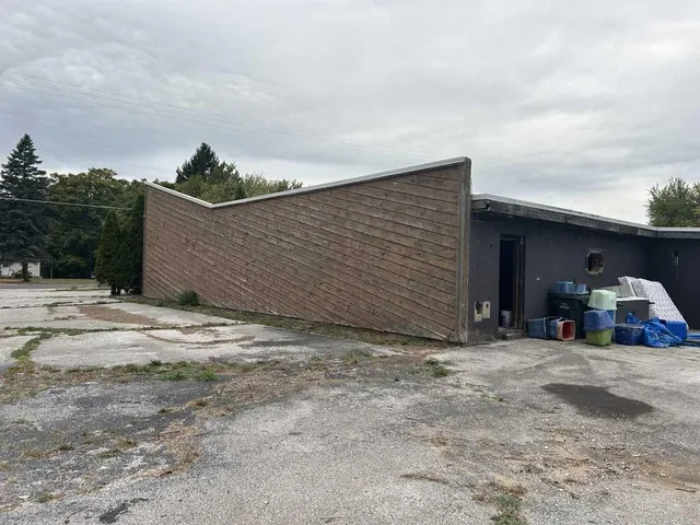 $82,500 | 2598 South Oceana Drive, Shelby, MI 49455