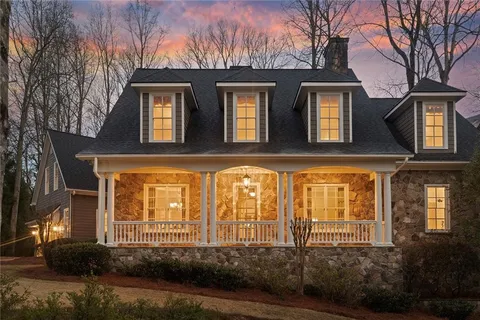 $1,300,000 | 1863 Baynham Drive, Dunwoody, GA 30338