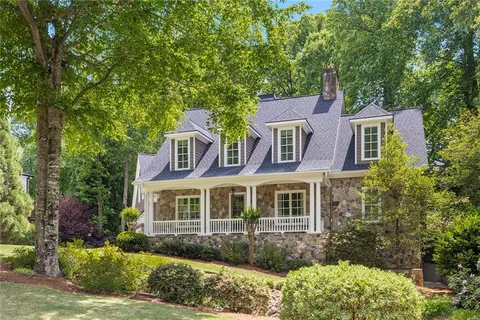$1,300,000 | 1863 Baynham Drive, Dunwoody, GA 30338