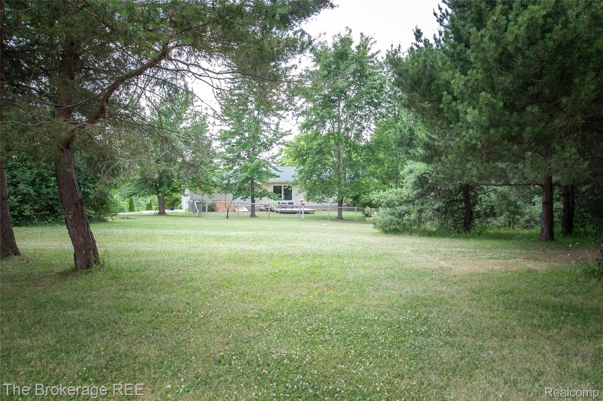 2403 South Washburn Road Davison, MI 48423 - Photo 10 of 43 DSC_3143.jpg