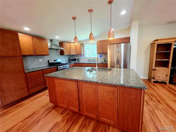 $360,000 | 25484 Sky Drive, Warrenton, MO 63383