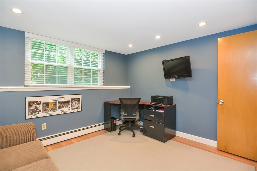 45 Jacqueline Road, Unit 2 Waltham, MA 02452 - Photo 2 of 19 Gallery Image 2