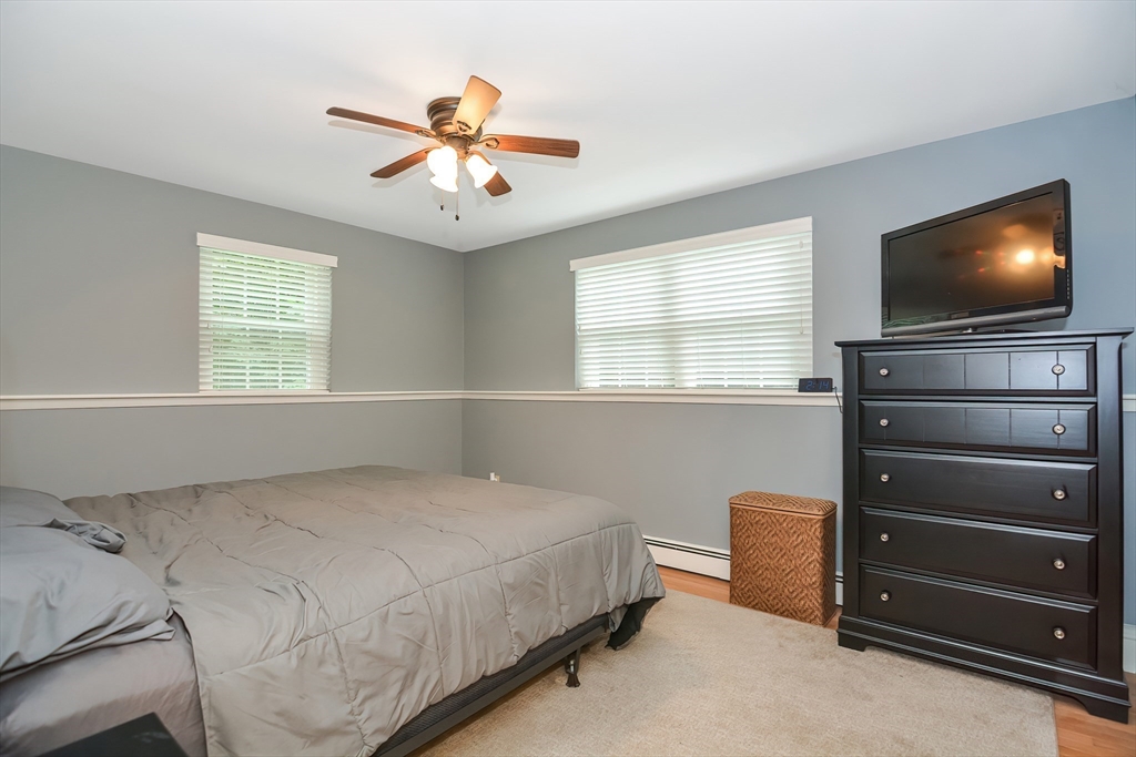 45 Jacqueline Road, Unit 2 Waltham, MA 02452 - Photo 4 of 19 Gallery Image 4