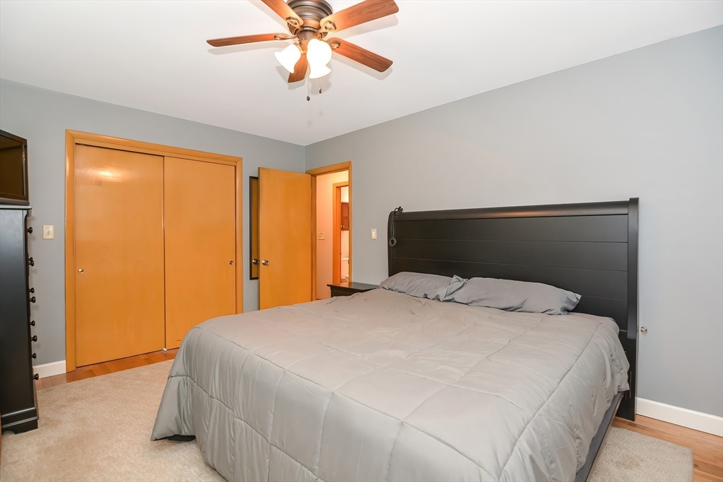 45 Jacqueline Road, Unit 2 Waltham, MA 02452 - Photo 5 of 19 Gallery Image 5