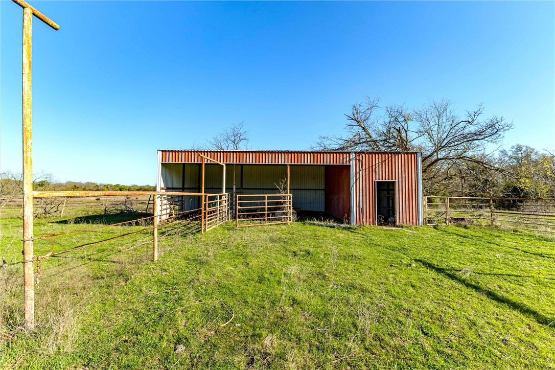 8932 FM 339 Road Mount Calm, TX 76673 - Photo 16 of 29