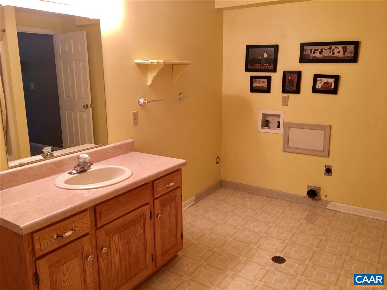 258 Poplar Lake Road Stanardsville, VA 22973 - Photo 20 of 25 Gallery Image 20