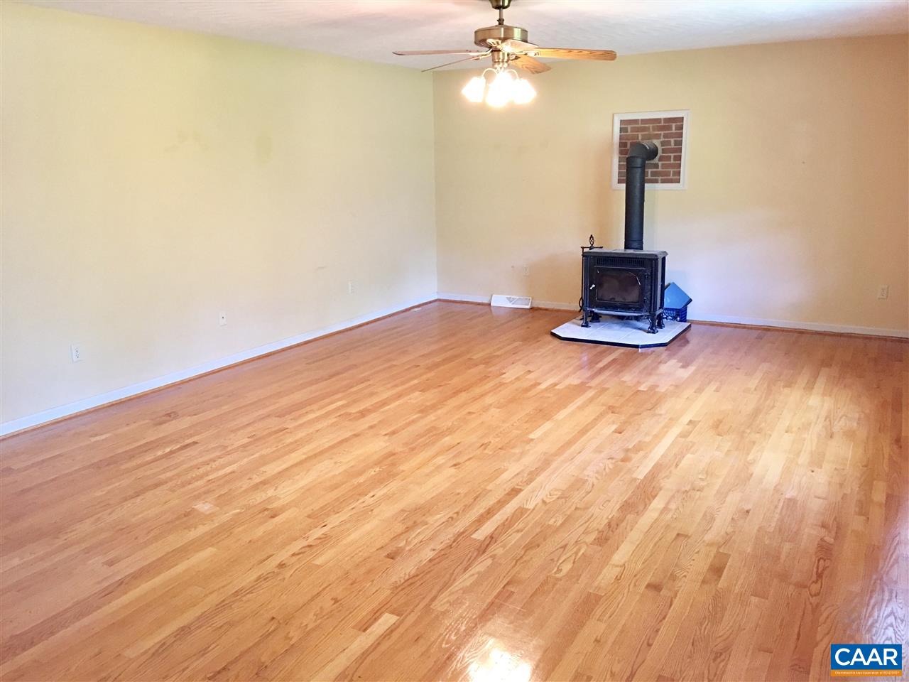258 Poplar Lake Road Stanardsville, VA 22973 - Photo 6 of 25 Gallery Image 6