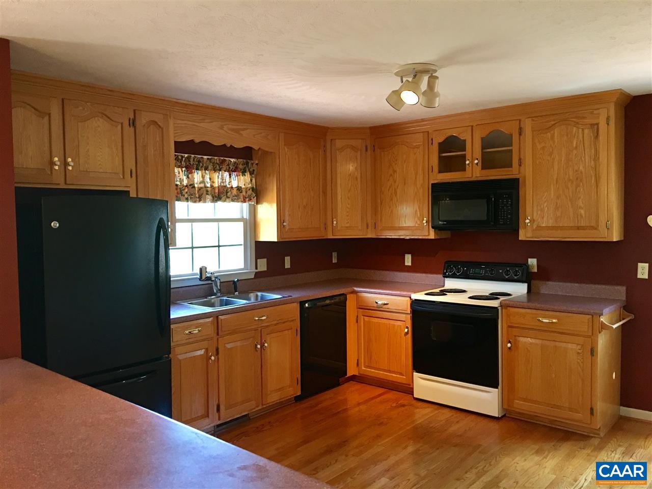 258 Poplar Lake Road Stanardsville, VA 22973 - Photo 9 of 25 Gallery Image 9