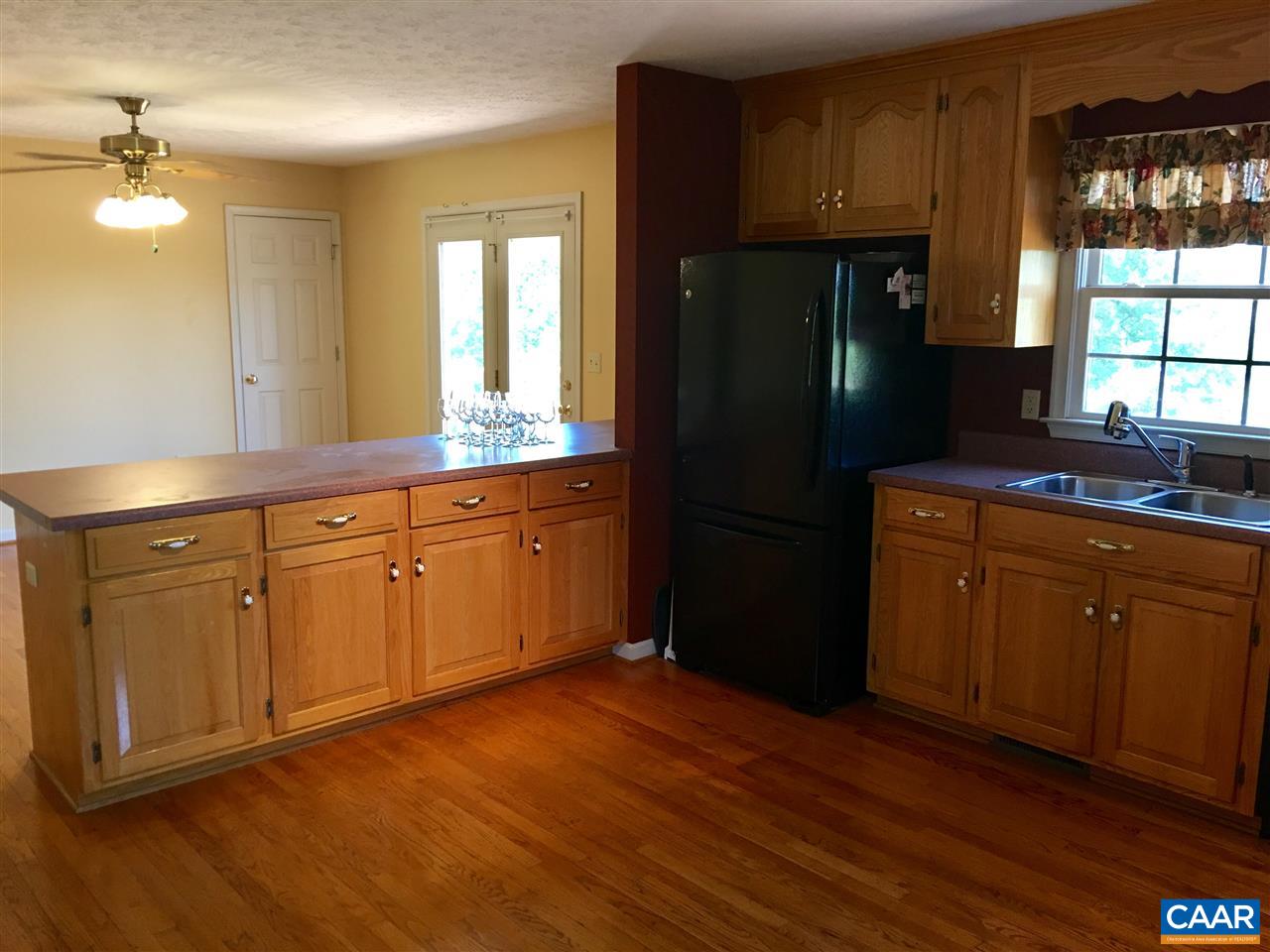 258 Poplar Lake Road Stanardsville, VA 22973 - Photo 10 of 25 Gallery Image 10
