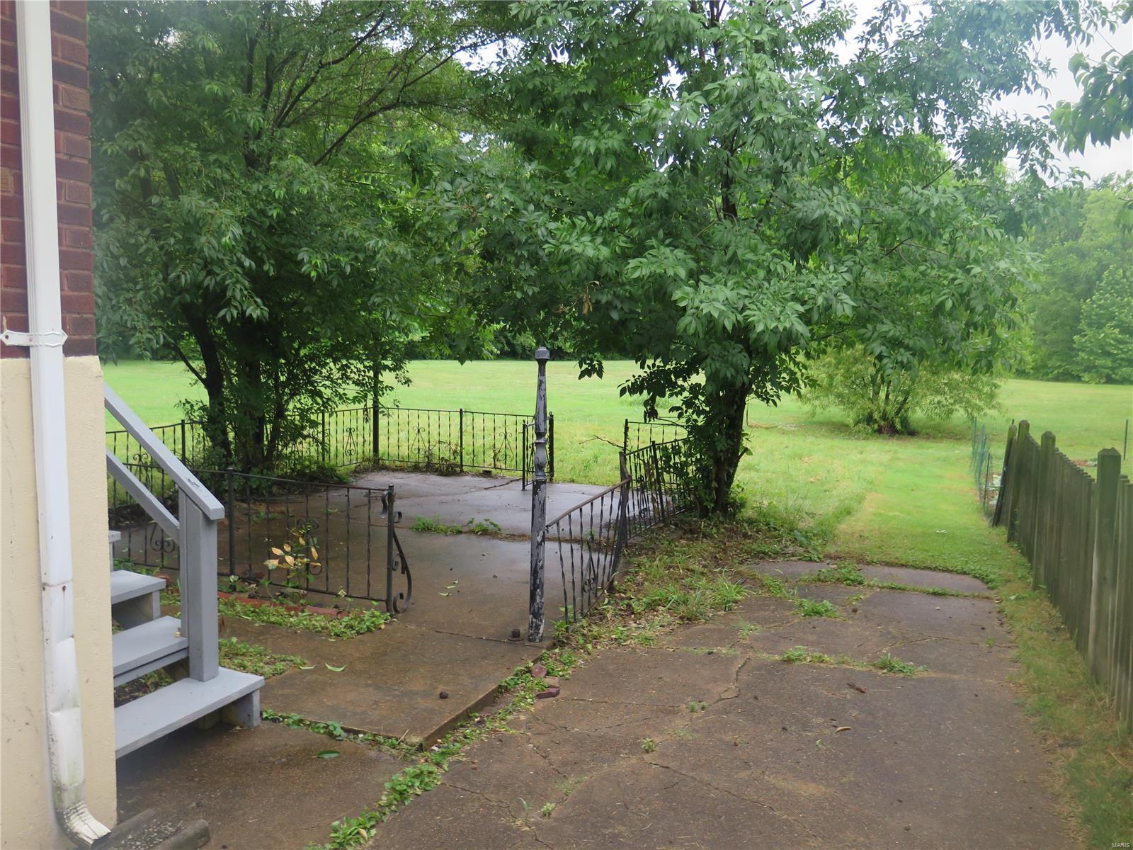 3019 North Hanley Road St. Louis, MO 63121 - Photo 3 of 13 Gallery Image 3
