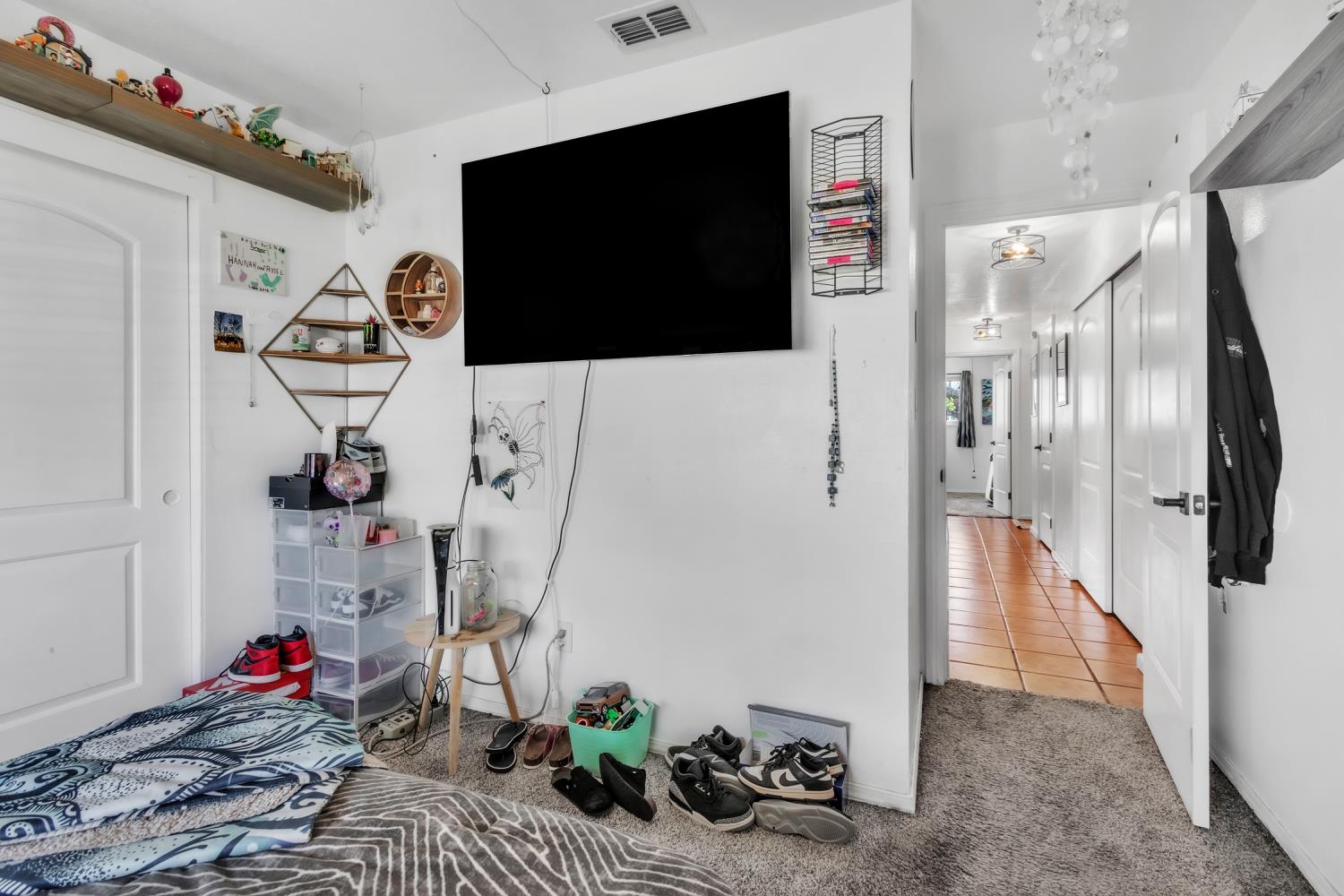 5812 Keyntel Street Citrus Heights, CA 95621 - Photo 11 of 30 a living room with furniture and a flat screen tv