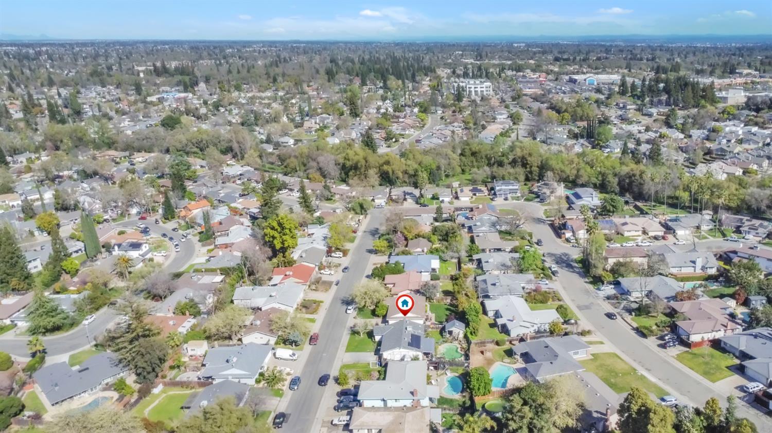 5812 Keyntel Street Citrus Heights, CA 95621 - Photo 23 of 30 an aerial view of multiple house