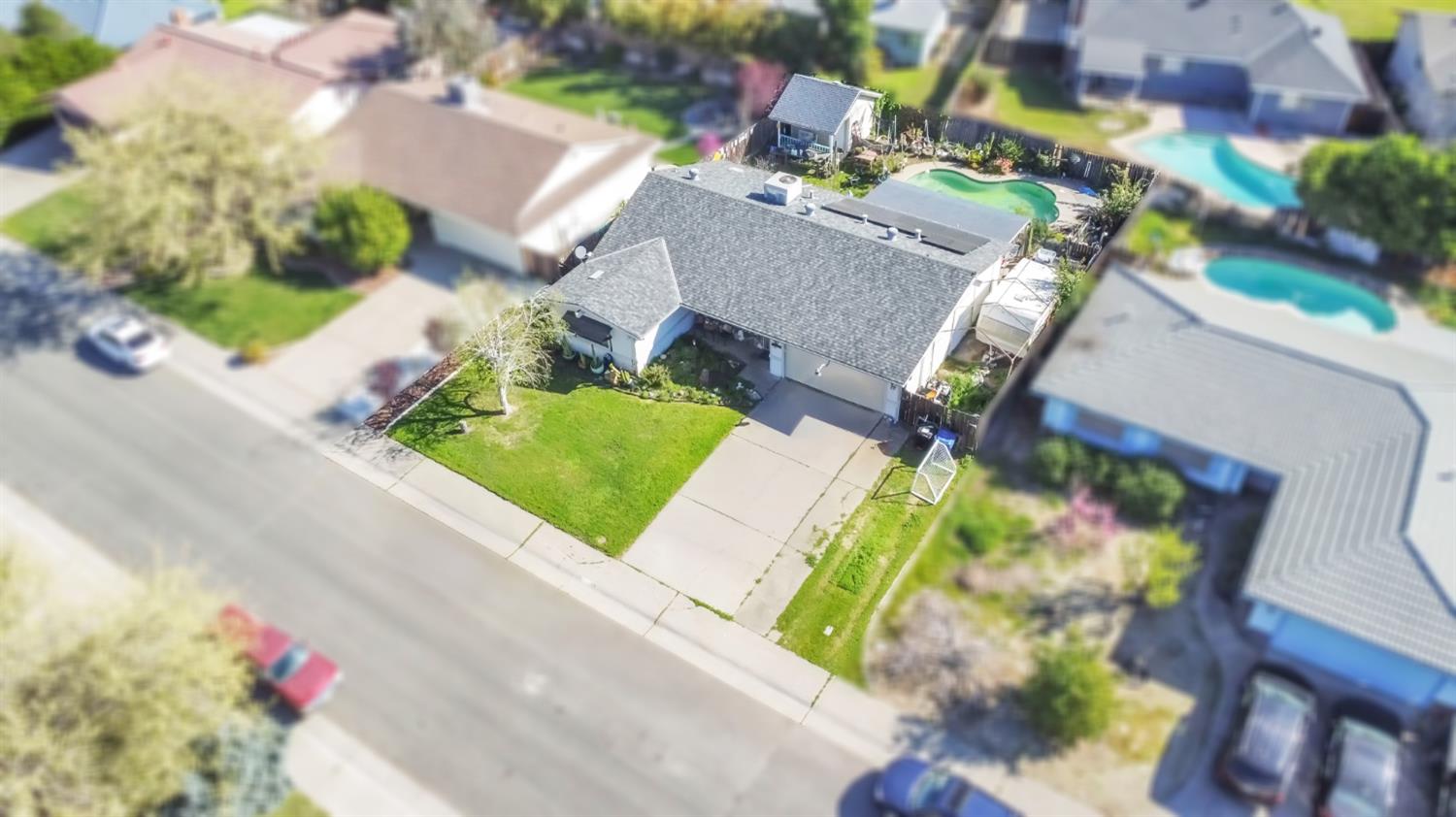 5812 Keyntel Street Citrus Heights, CA 95621 - Photo 24 of 30 an aerial view of a house with a yard and garden