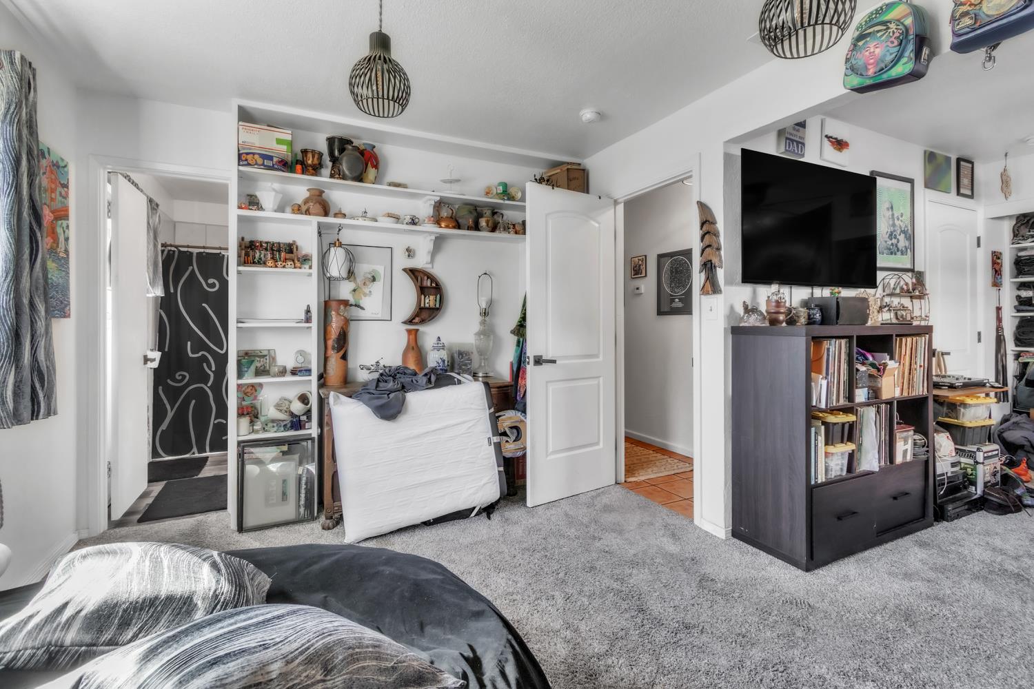 5812 Keyntel Street Citrus Heights, CA 95621 - Photo 10 of 30 a living room with furniture and a flat screen tv