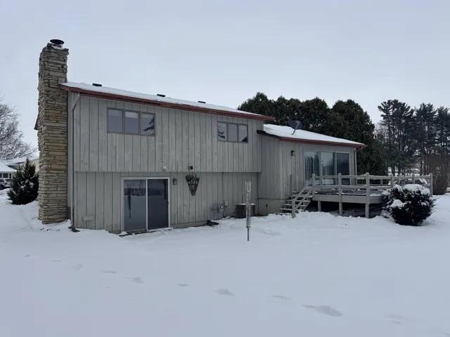 $310,000 | 230 11th Avenue, Monroe, WI 53566