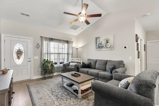 $292,500 | 212 Baylee Circle, Galivants Ferry, SC 29544