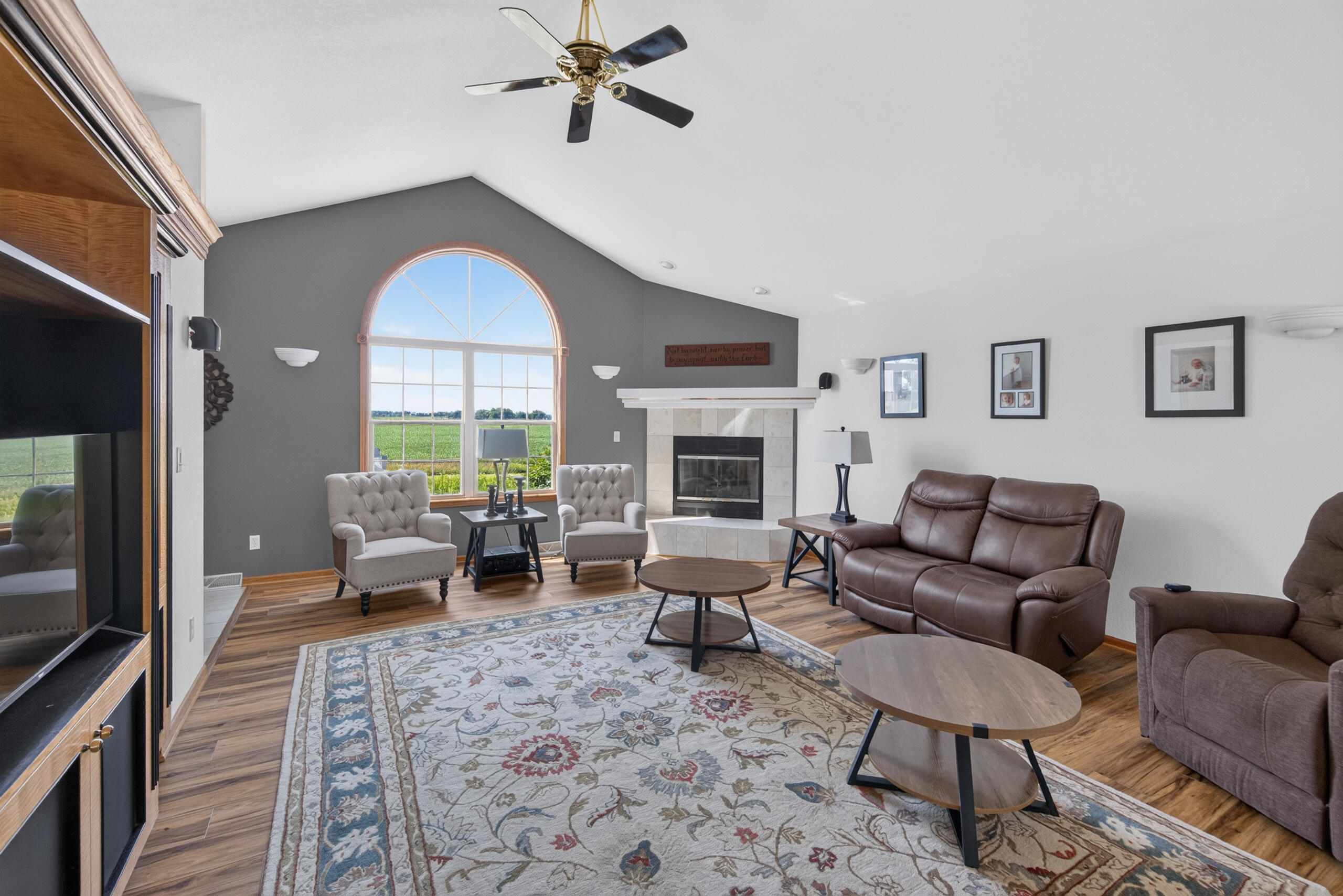 W5628 Town Line Road Sherman, WI 53075 - Photo 5 of 51 DSC08535