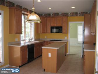 15 Ridings Way West Chester, PA 19382 - Photo 5 of 10 Kitchen