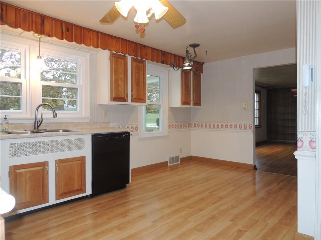 4335 Tuscarawas Road Beaver, PA 15009 - Photo 8 of 25
