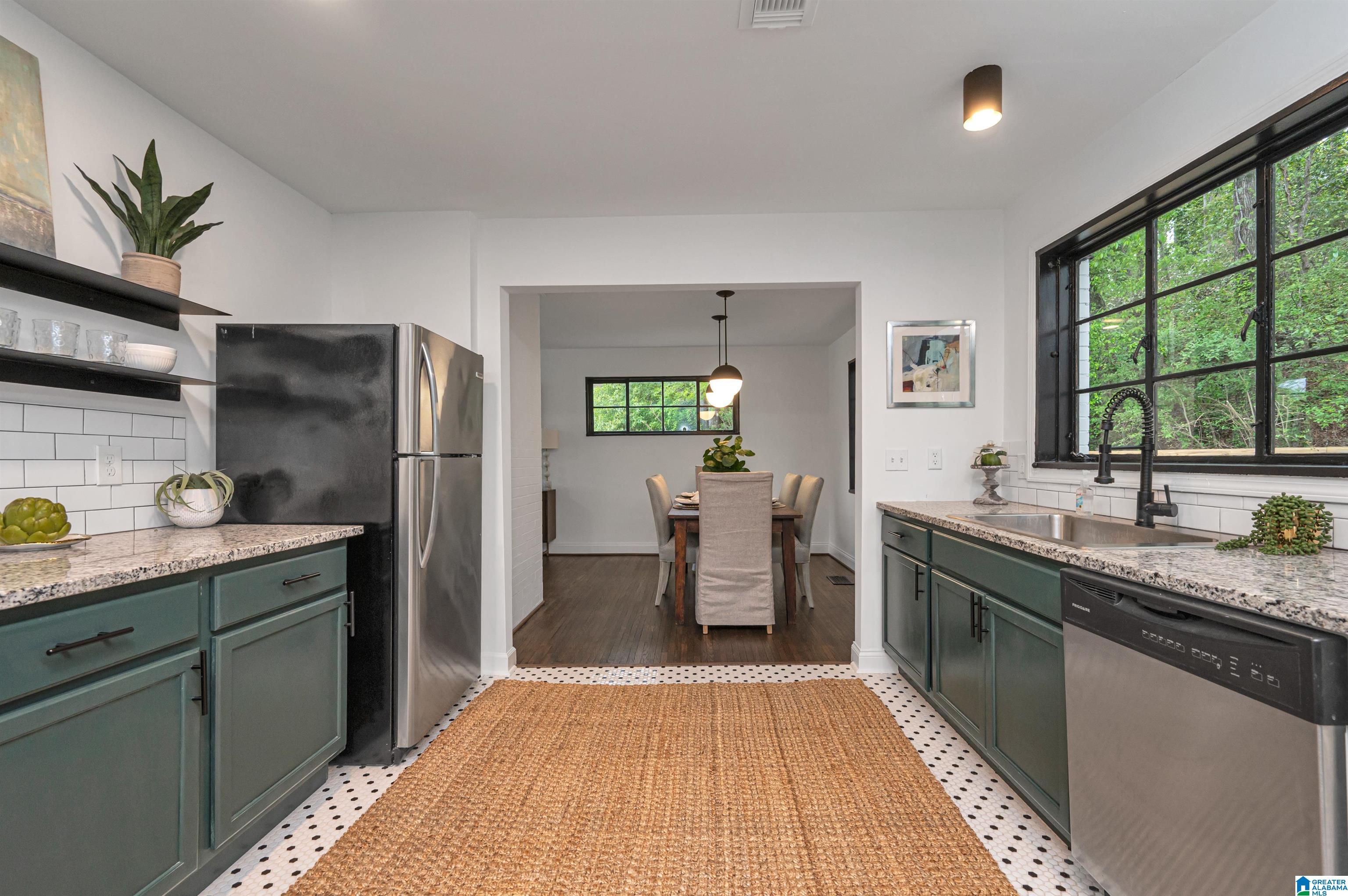 1300 Cresthill Road Birmingham, AL 35213 - Photo 14 of 35