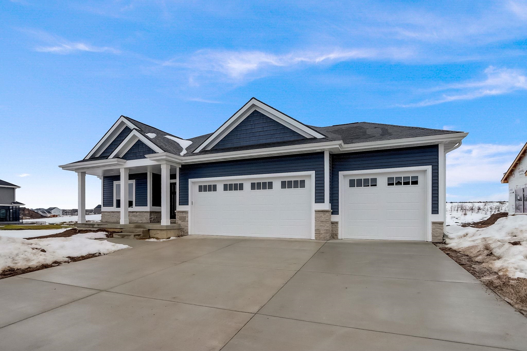 6574 Vista Windsor Wi  