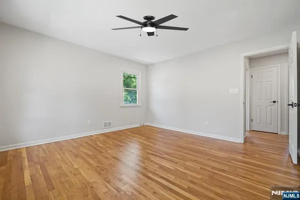$3,600 | 100 Cortlandt Place, Tenafly, NJ 07670