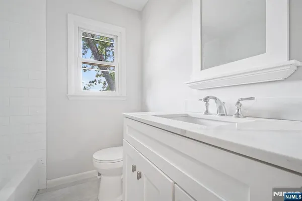 $3,600 | 100 Cortlandt Place, Tenafly, NJ 07670