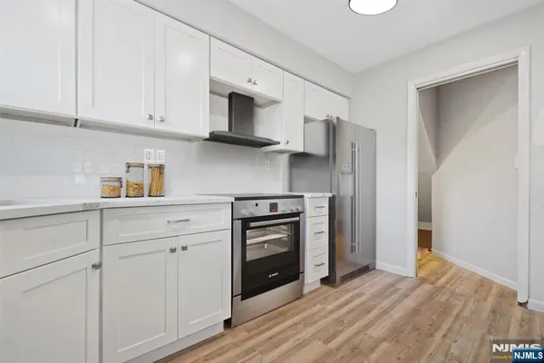 $3,600 | 100 Cortlandt Place, Tenafly, NJ 07670