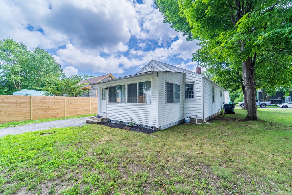 29 Pleasant View Road Warwick, RI 02888 - Photo 16 of 16 Gallery Image 16