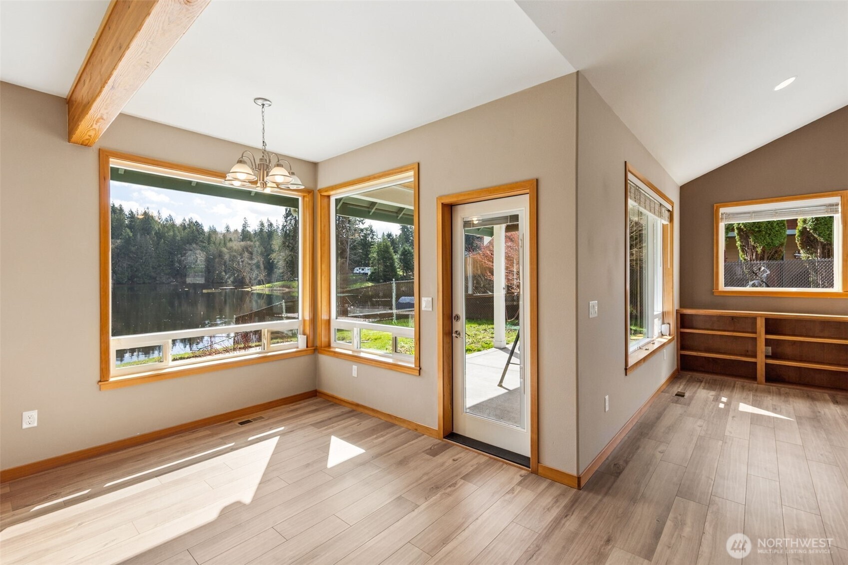 4405 Thornton Road Southeast Olympia, WA 98513 - Photo 14 of 37