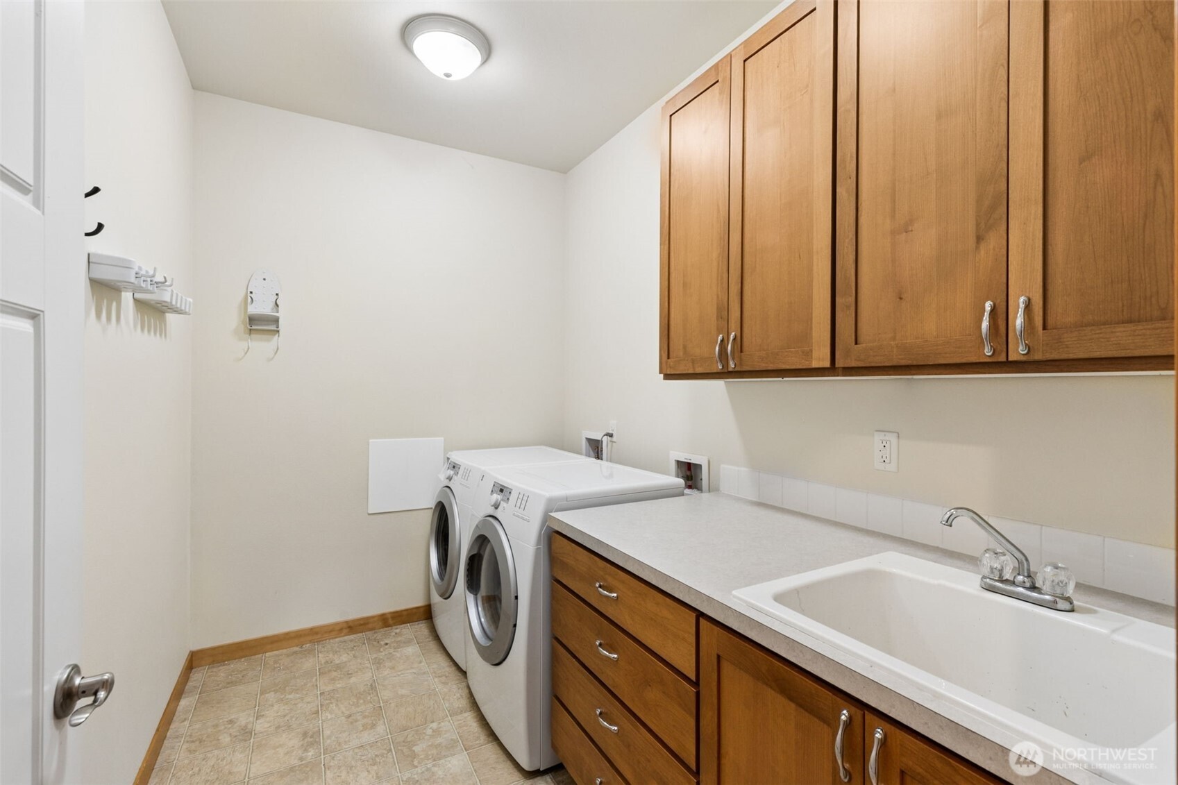 4405 Thornton Road Southeast Olympia, WA 98513 - Photo 20 of 37