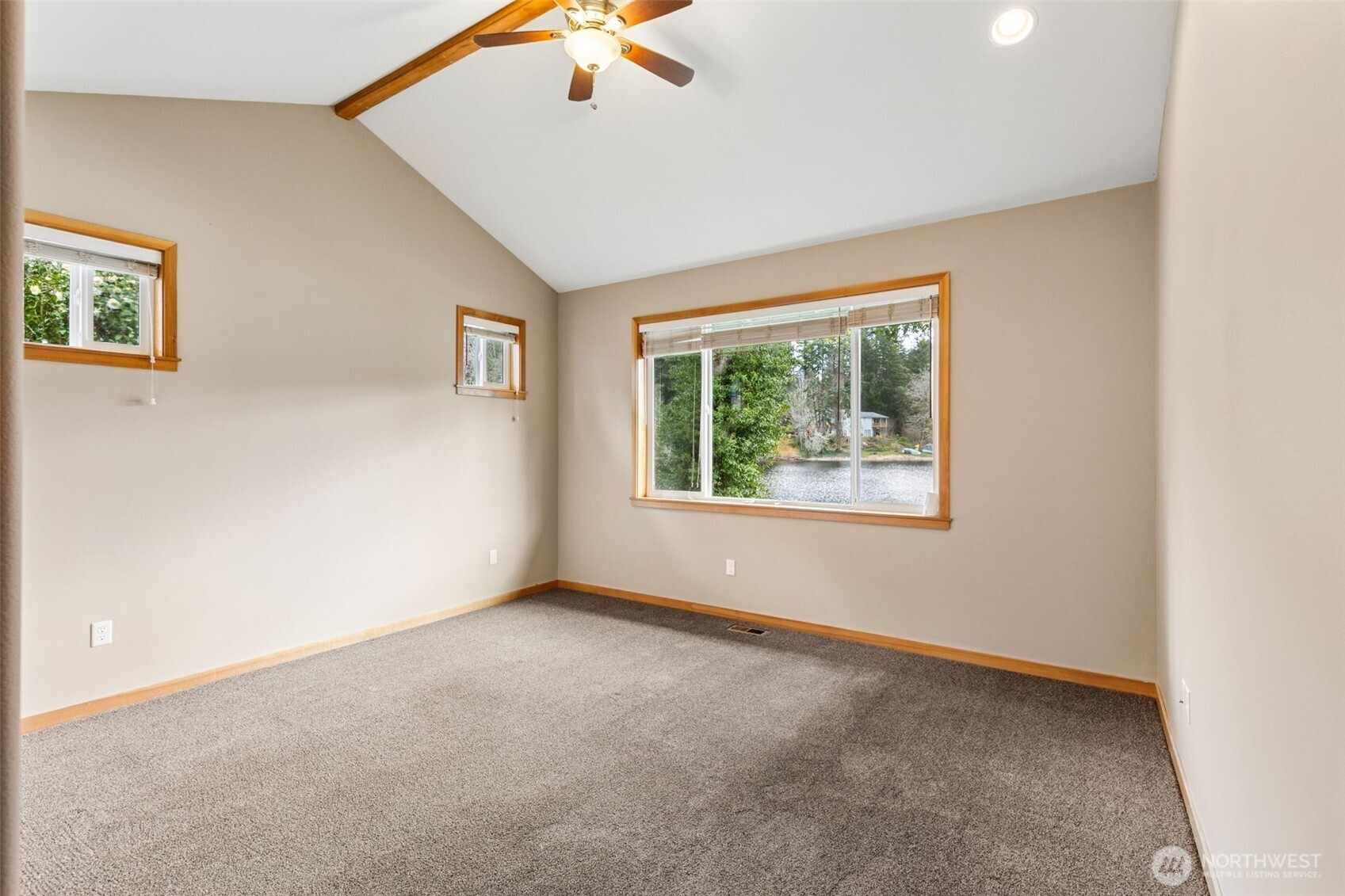 4405 Thornton Road Southeast Olympia, WA 98513 - Photo 21 of 37