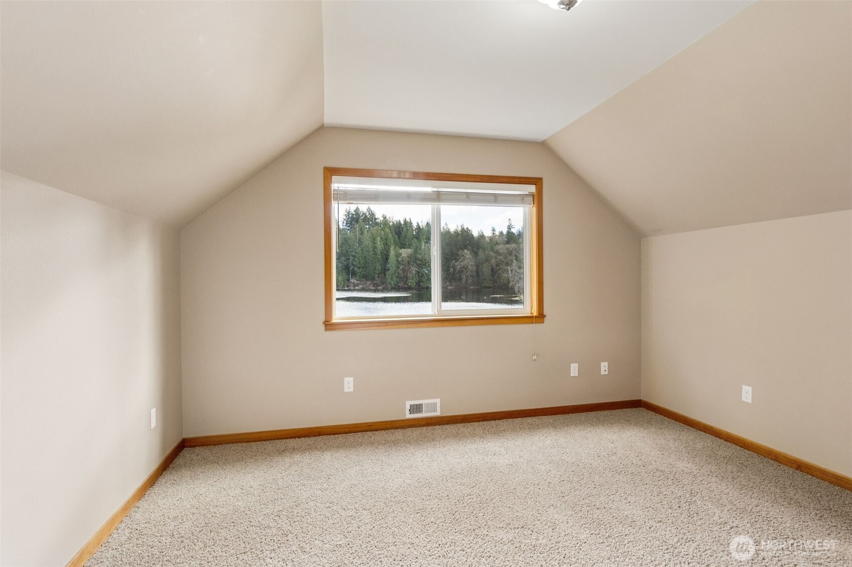 4405 Thornton Road Southeast Olympia, WA 98513 - Photo 26 of 37
