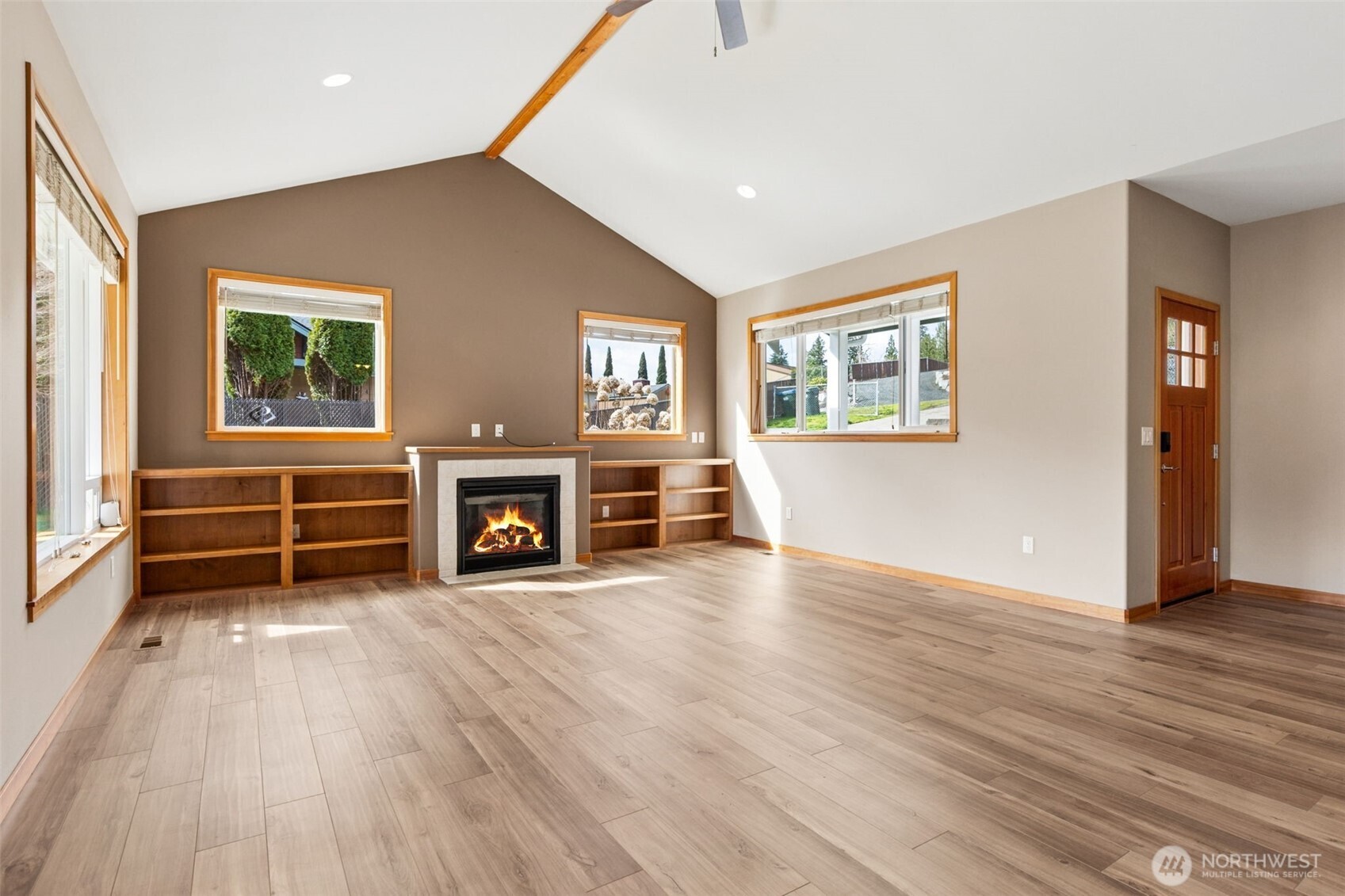 4405 Thornton Road Southeast Olympia, WA 98513 - Photo 10 of 37