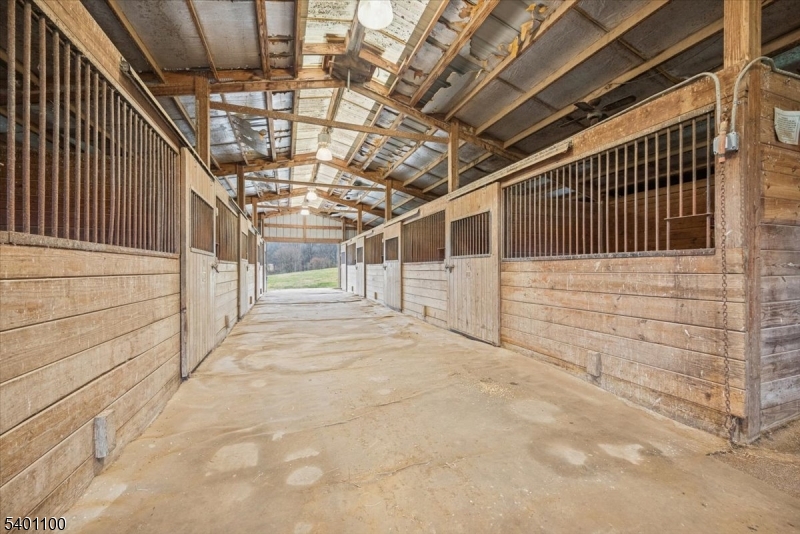 105 Butler Road Asbury, NJ 08802 - Photo 21 of 44